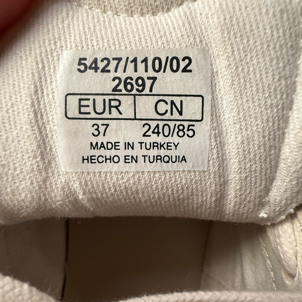 Zara Cream Leather Sneakers - Picture 7 of 7